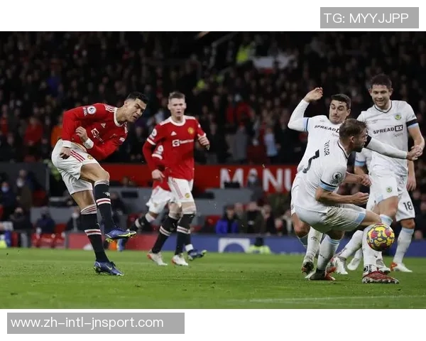 英超争夺激烈曼联仅差1分冲击前六席位