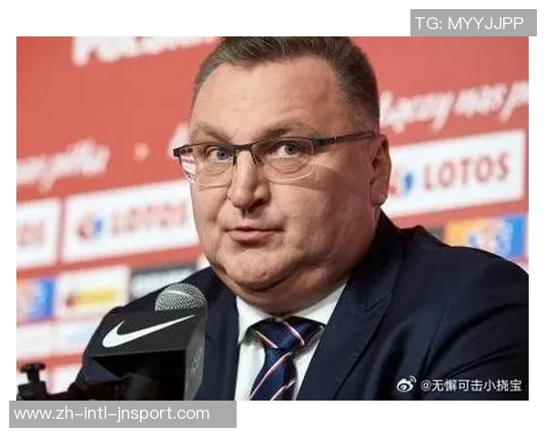 米切尔盛赞49号秀普罗克特成熟度与默契感逐渐提升