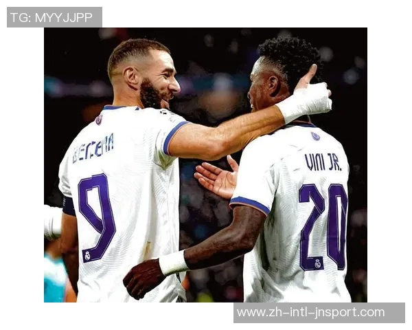 六台记者分析维尼修斯留队几率低皇马标价至少15亿欧元 六台记者分析维尼修斯留队几率低皇马标价至少15亿欧元