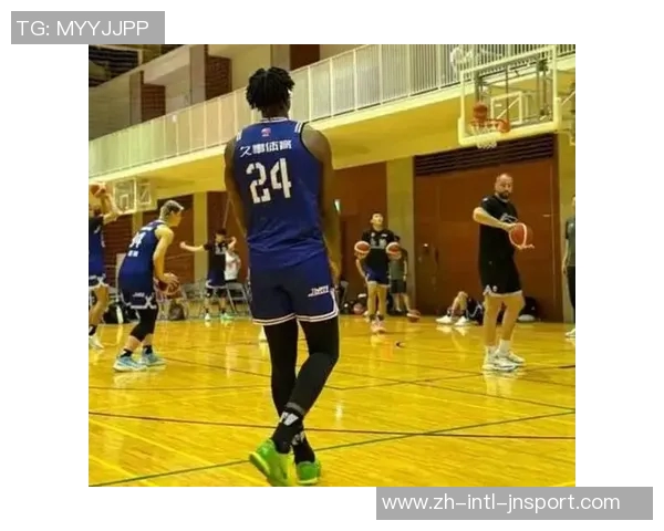 怀特外线手感不佳但全能表现助球队取得胜利贡献16分10助攻2断1盖帽 怀特外线手感不佳但全能表现助球队取得胜利贡献16分10助攻2断1盖帽